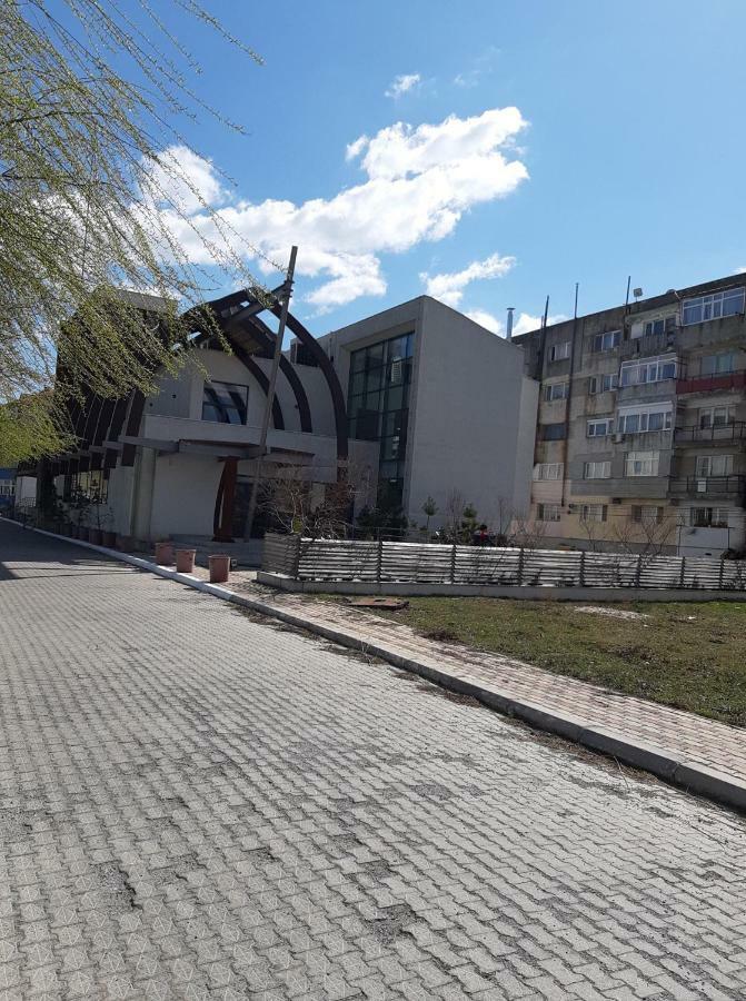 Apartament 2 Camere Sulina Exteriér fotografie
